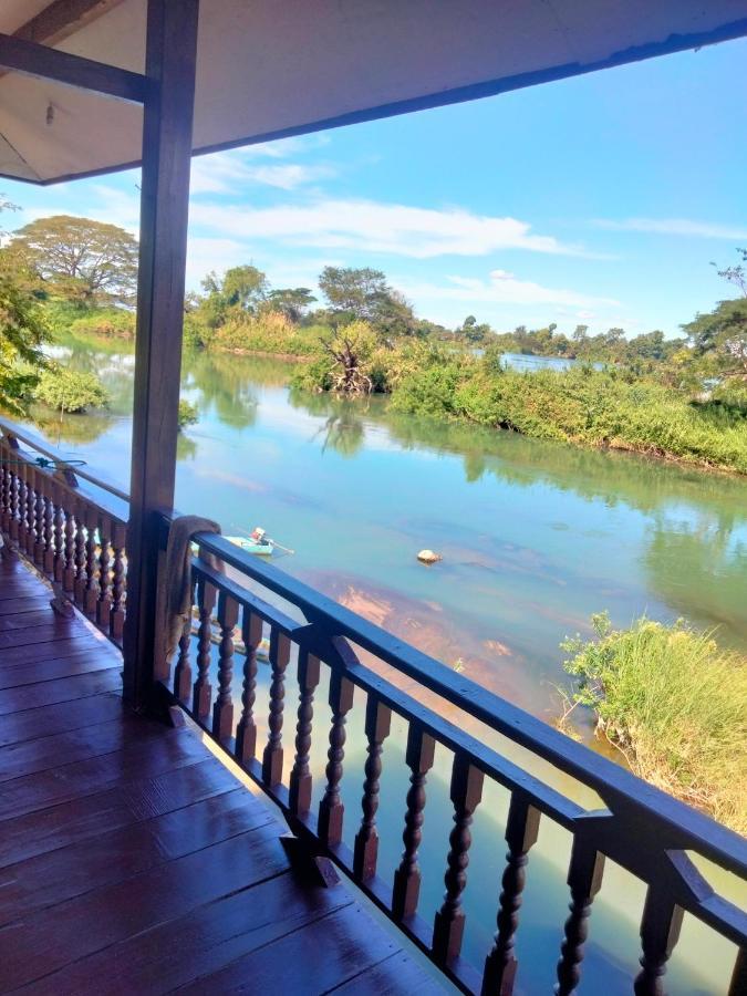 Riverside Bungalow Ban Dondét Dış mekan fotoğraf