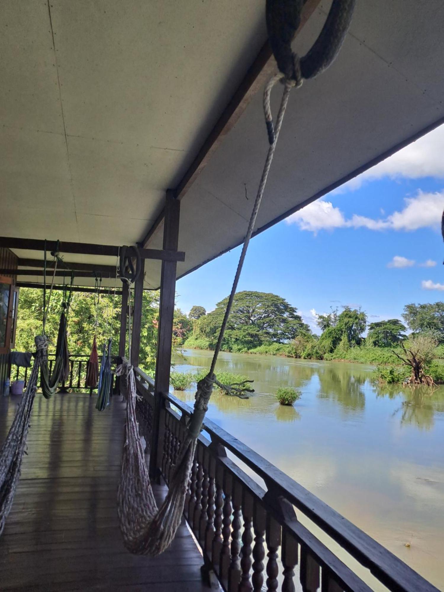 Riverside Bungalow Ban Dondét Dış mekan fotoğraf